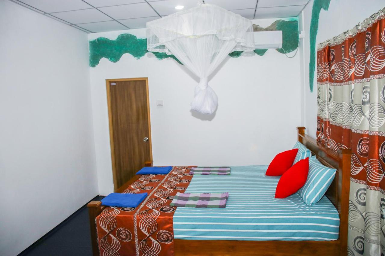 Sigiri Sandilu Homestay Sigiriya Buitenkant foto