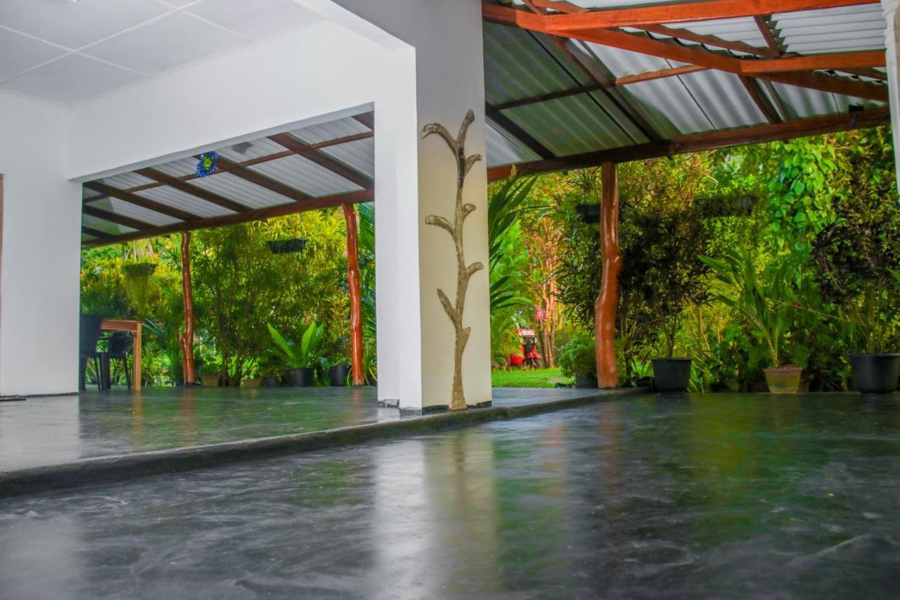 Sigiri Sandilu Homestay Sigiriya Buitenkant foto